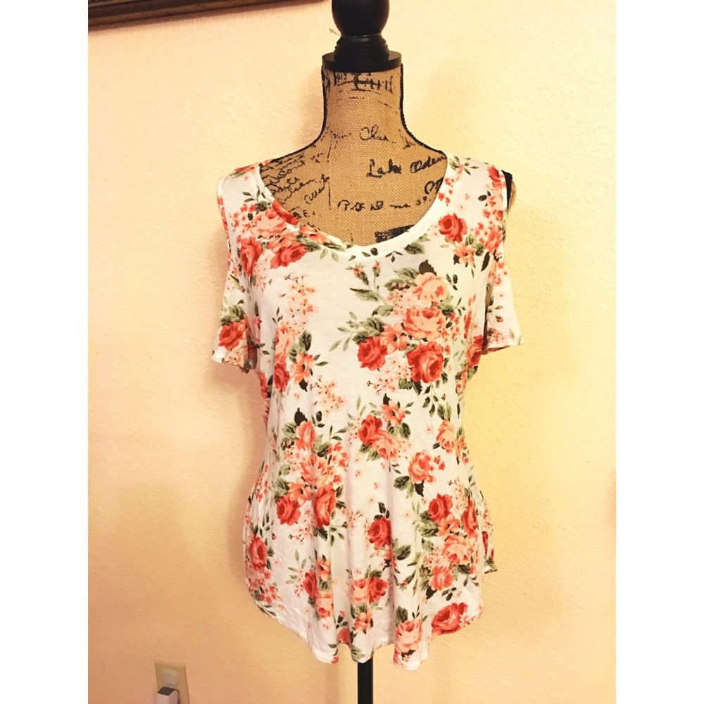 🌺 Floral Cold Shoulder